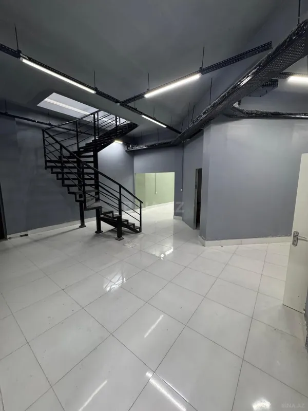 Kirayə verilir obyekt 250 m²