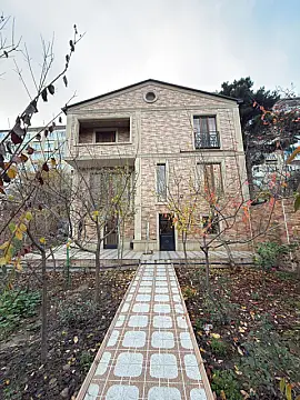 Kirayə verilir 6 otaqlı həyət evi 500 m² — Bakı, Köhnə Günəşli 6 otaq 500.00 m²