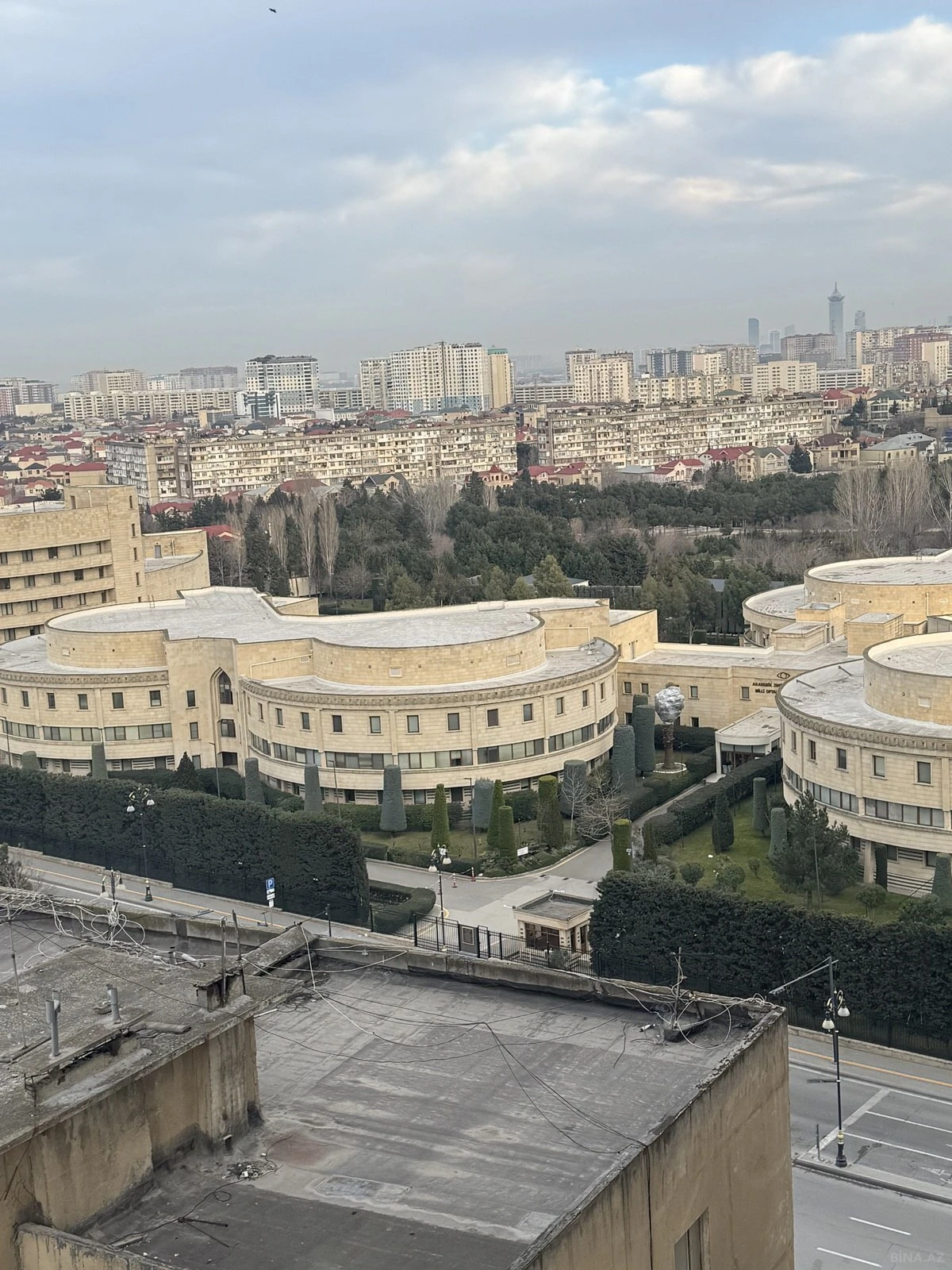 Kirayə verilir 2 otaqlı mənzil 52 m²