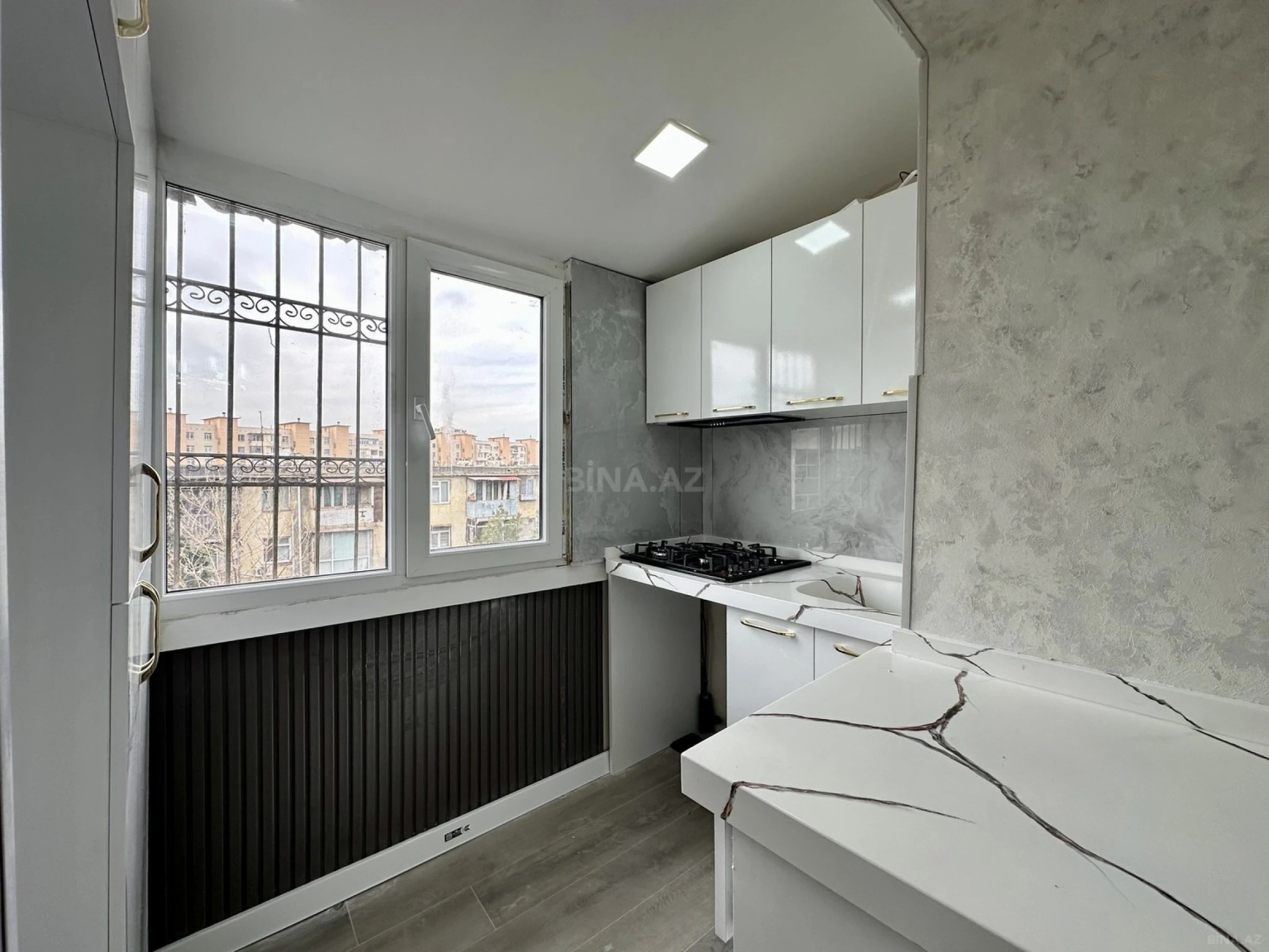 Satılır 2 otaqlı mənzil 35 m²