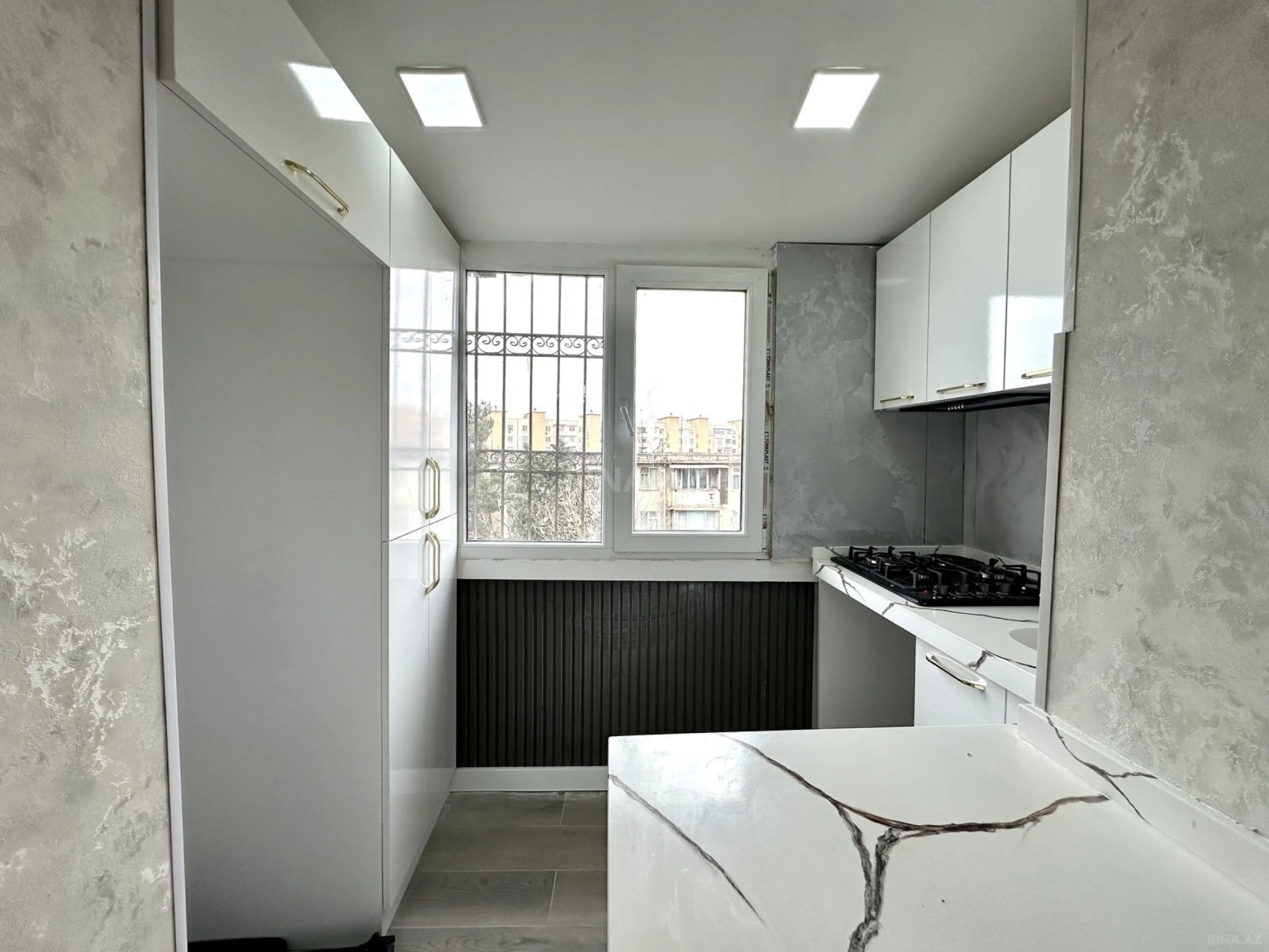 Satılır 2 otaqlı mənzil 35 m²