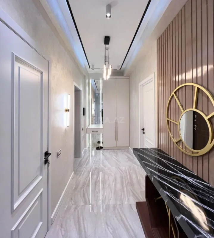 Satılır 2 otaqlı mənzil 72 m²