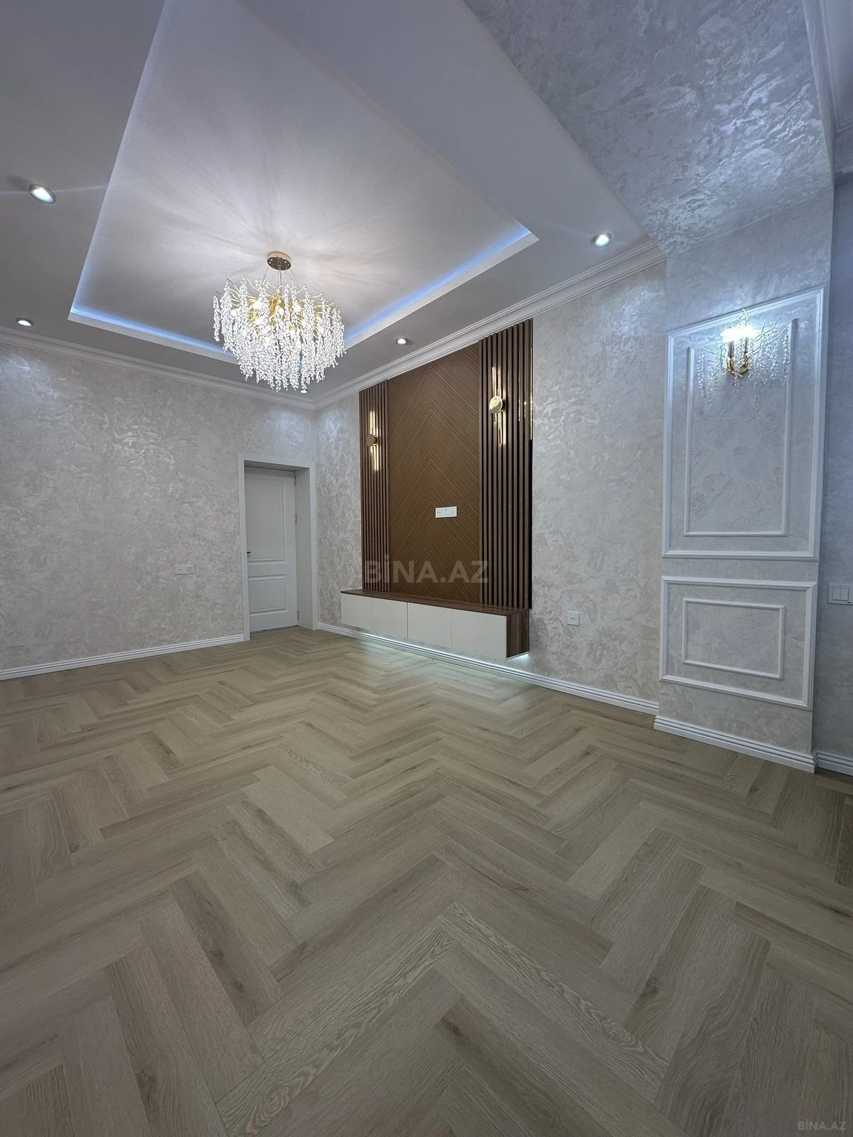 Satılır 2 otaqlı mənzil 56 m²
