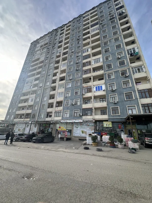 Satılır 2 otaqlı mənzil 56 m²