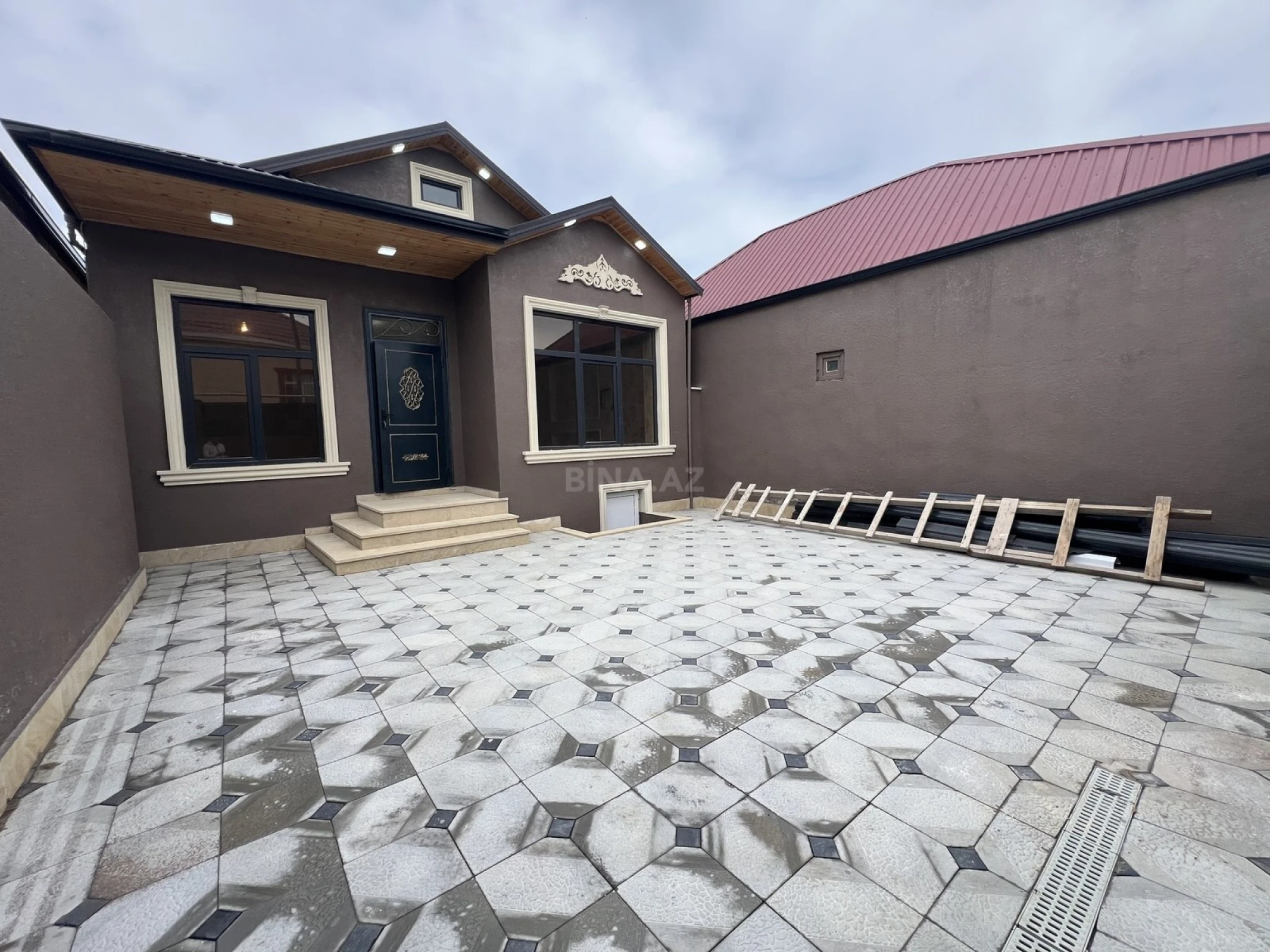 Satılır 4 otaqlı həyət evi 90 m²