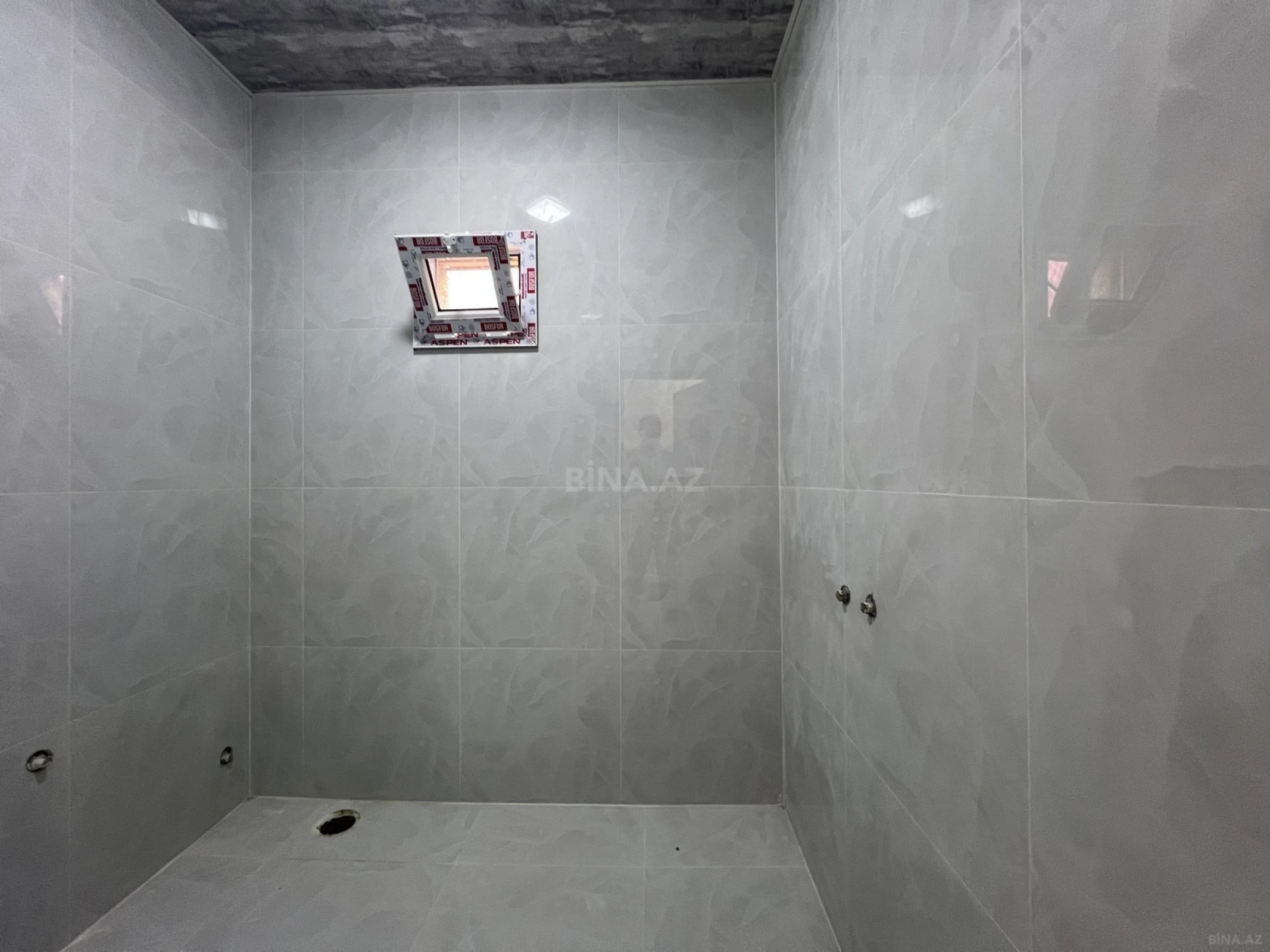 Satılır 4 otaqlı həyət evi 90 m²