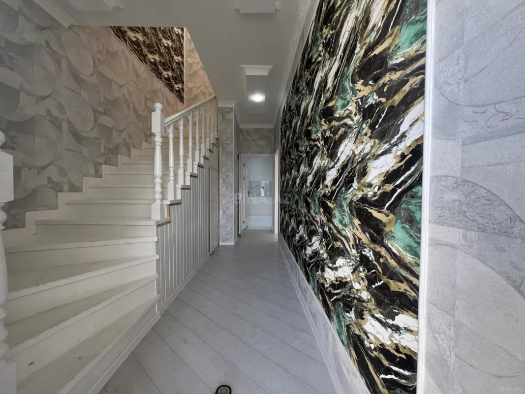 Satılır 5 otaqlı həyət evi 130 m²