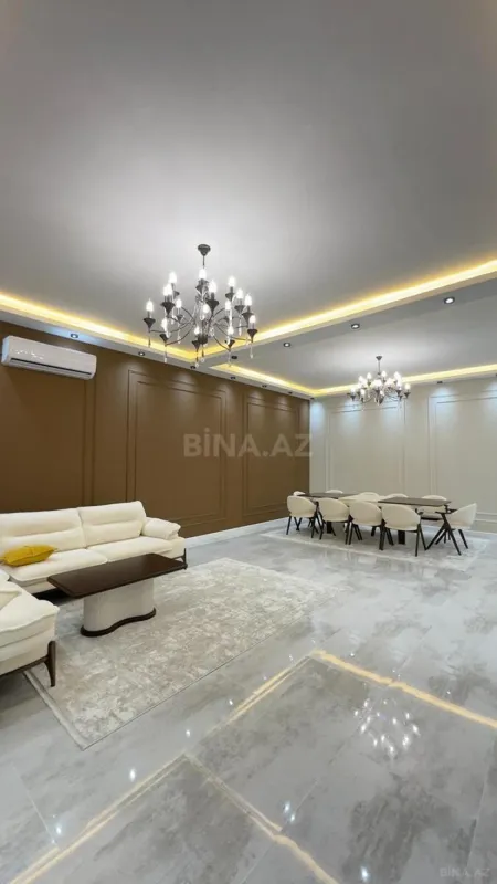 Satılır 5 otaqlı həyət evi 270 m²