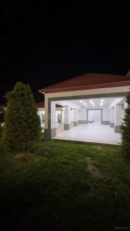 Satılır 5 otaqlı həyət evi 270 m²