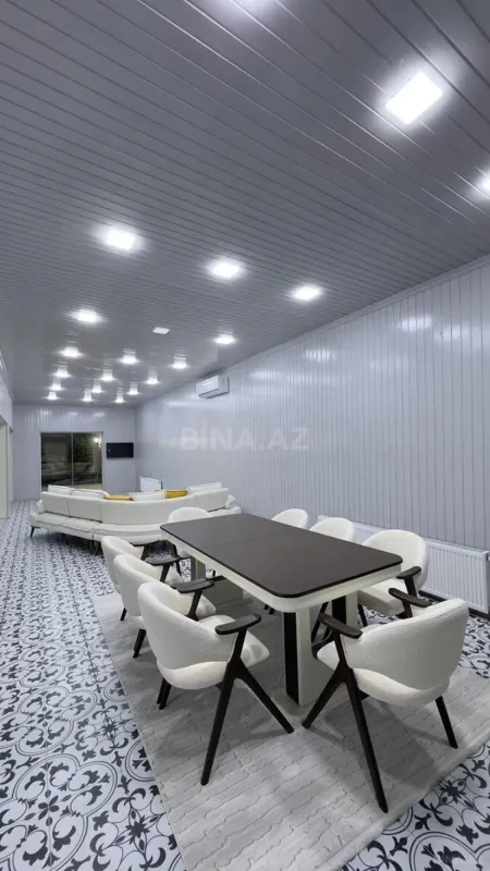 Satılır 5 otaqlı həyət evi 270 m²