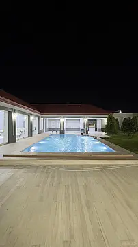 Satılır 5 otaqlı həyət evi 270 m²