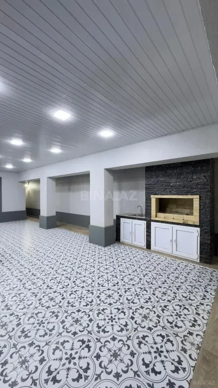 Satılır 5 otaqlı həyət evi 270 m²