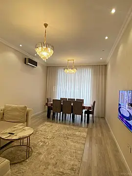 Satılır 3 otaqlı mənzil 130 m² — Bakı, Yasamal 3 otaq 130.00 m²