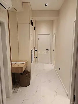 Kirayə verilir 2 otaqlı mənzil 57 m²