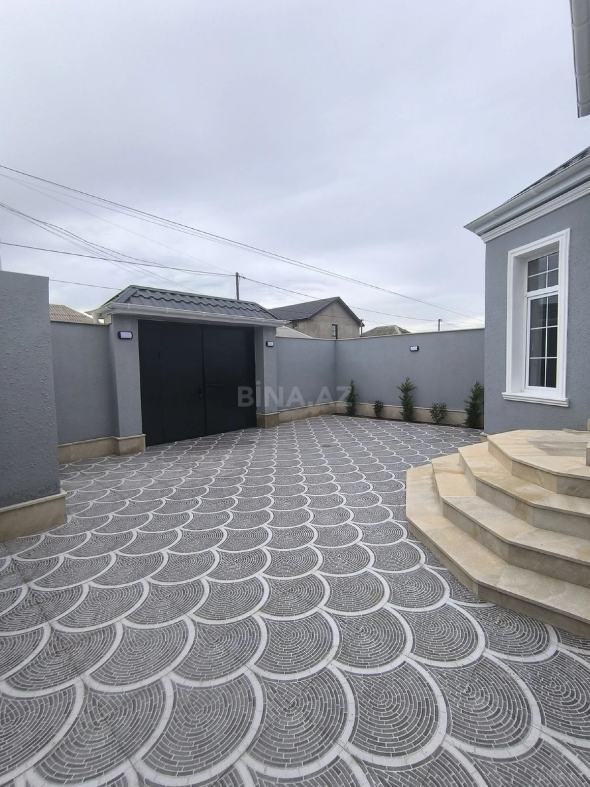 Satılır 4 otaqlı həyət evi 115 m²