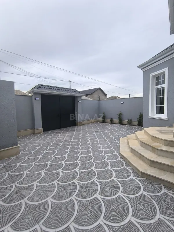 Satılır 4 otaqlı həyət evi 115 m²