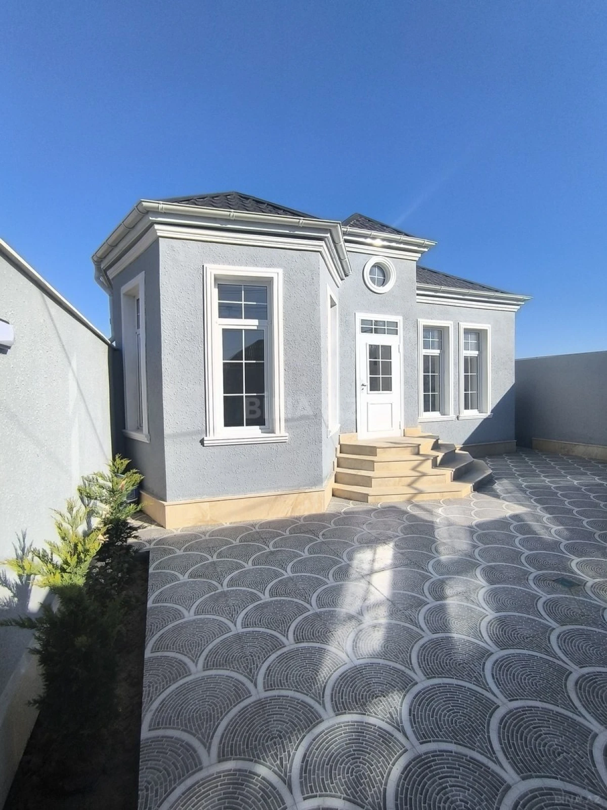 Satılır 4 otaqlı həyət evi 115 m²