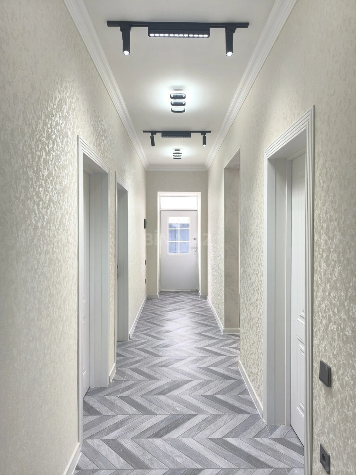 Satılır 4 otaqlı həyət evi 115 m²