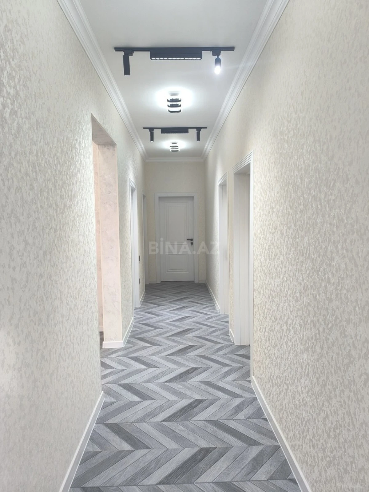 Satılır 4 otaqlı həyət evi 115 m²