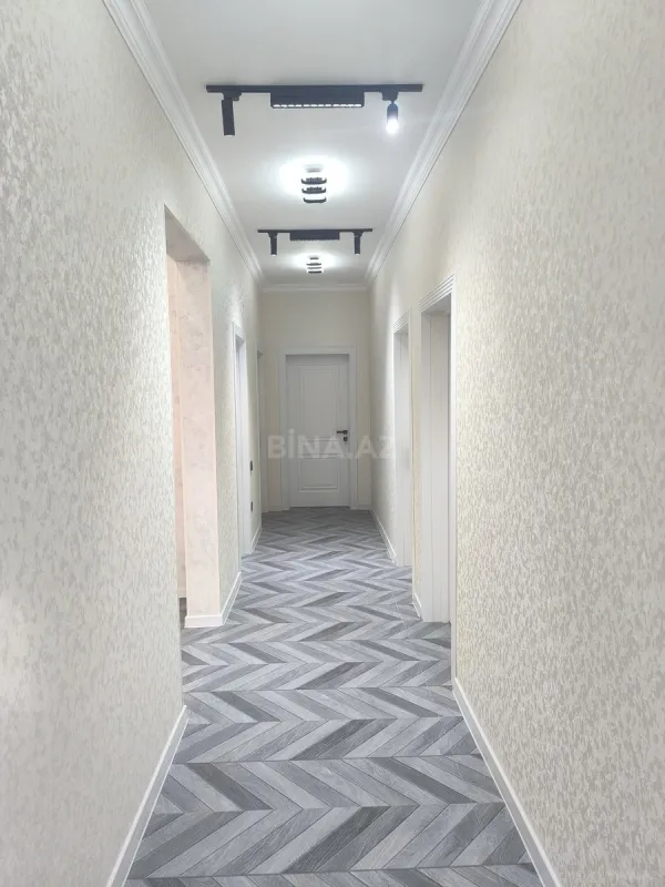 Satılır 4 otaqlı həyət evi 115 m²