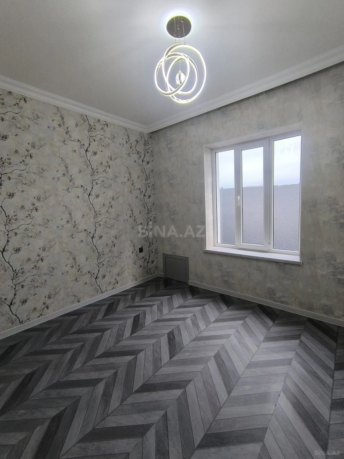 Satılır 4 otaqlı həyət evi 115 m²