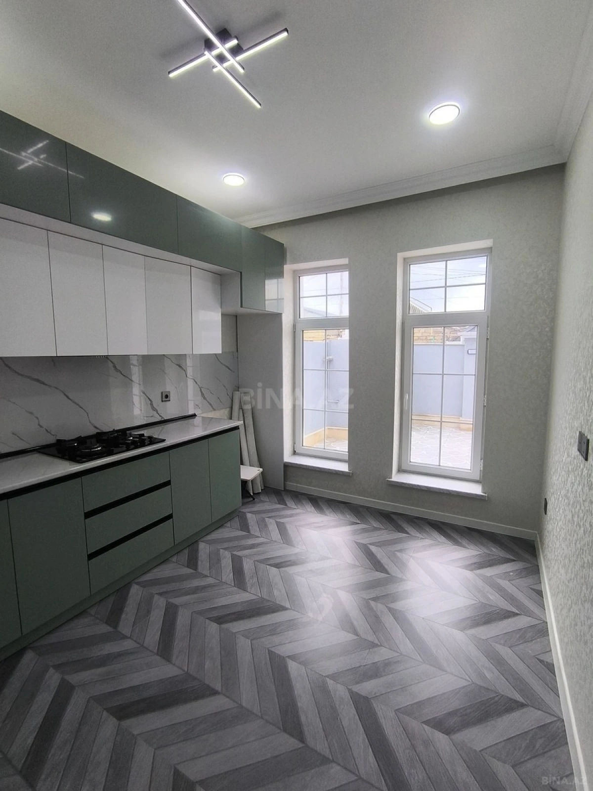 Satılır 4 otaqlı həyət evi 115 m²