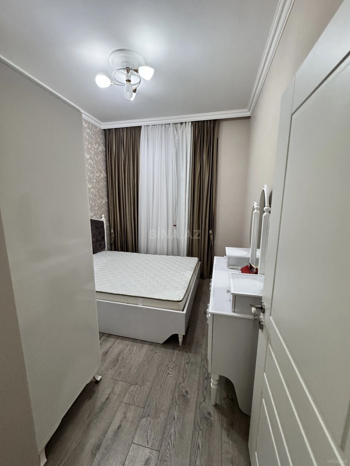 Satılır 2 otaqlı mənzil 48 m²