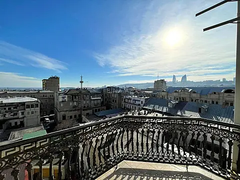 Satılır 3 otaqlı mənzil 138 m² — Bakı, Sahil qəs. 3 otaq 138.00 m²