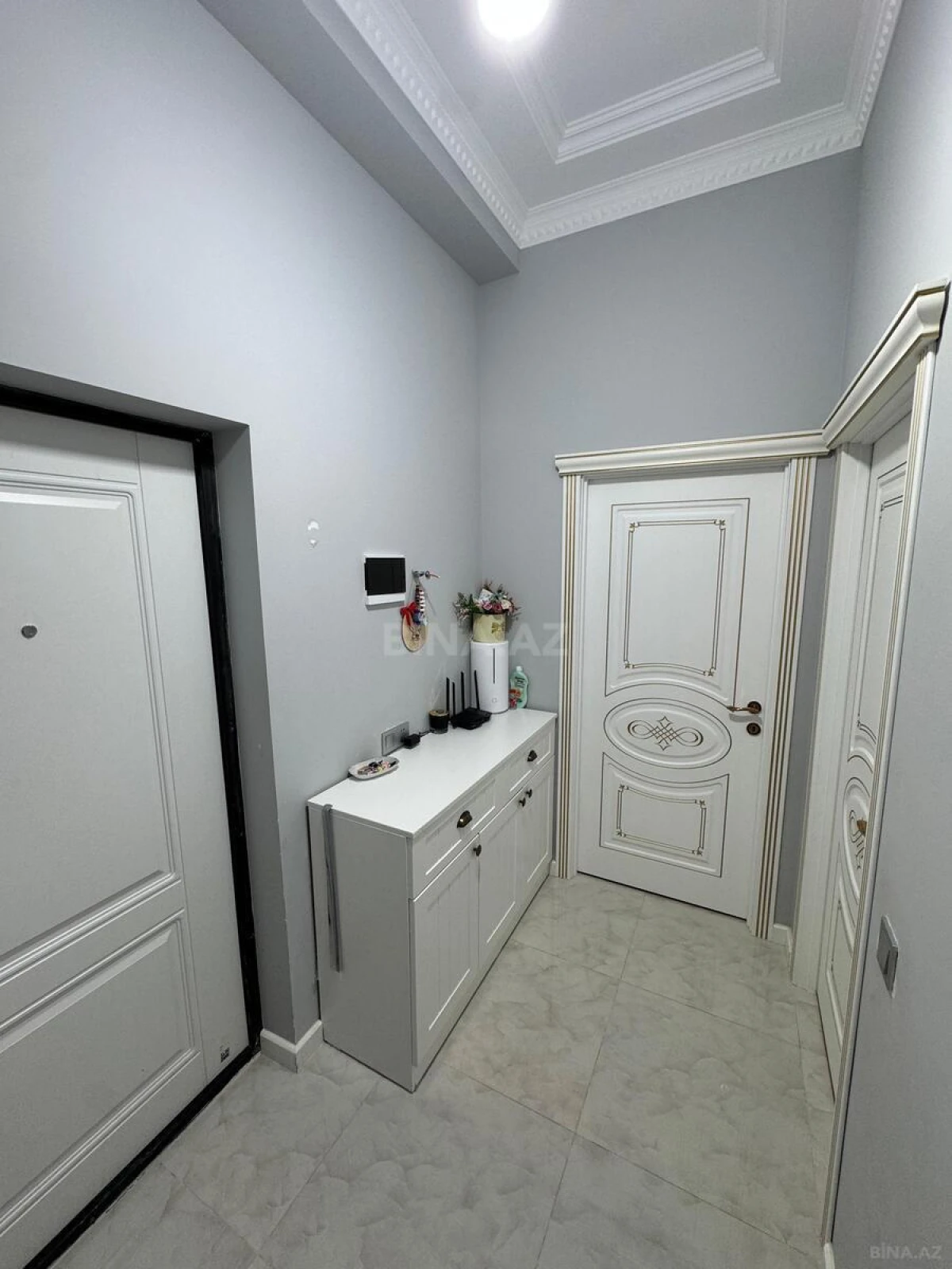 Satılır 2 otaqlı mənzil 62 m²