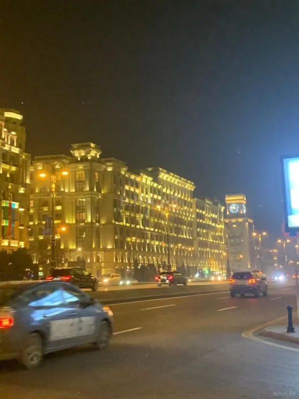 Kirayə verilir 3 otaqlı mənzil 135 m²