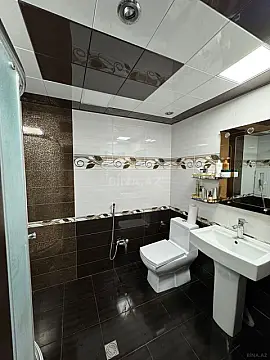 Kirayə verilir 3 otaqlı mənzil 135 m²