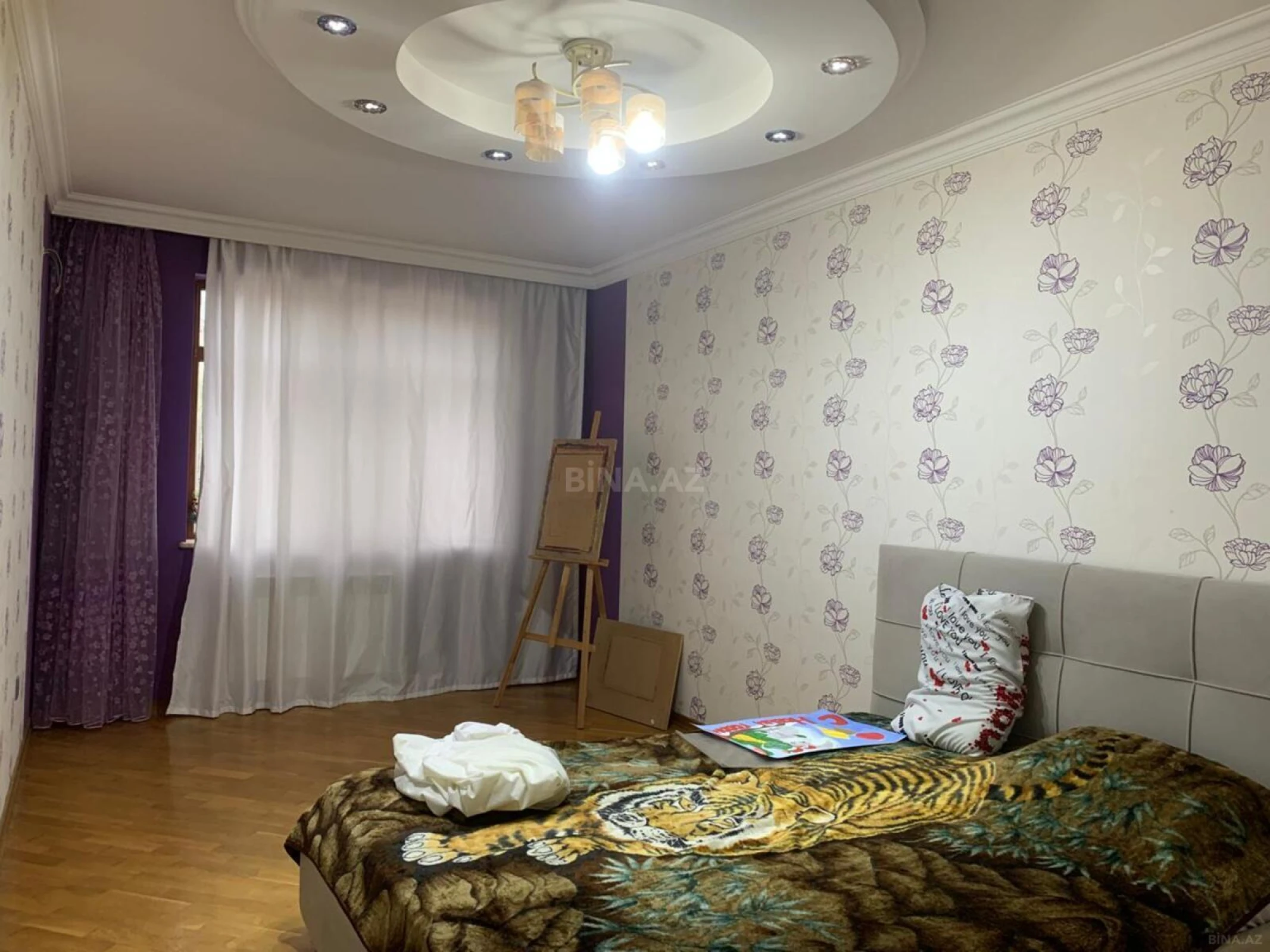 Kirayə verilir 3 otaqlı mənzil 135 m²