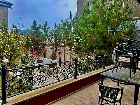 Satılır 4 otaqlı həyət evi 166 m² — Bakı, Badamdar 4 otaq 166.00 m²
