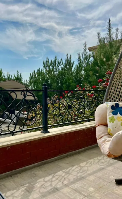 Satılır 4 otaqlı həyət evi 166 m²