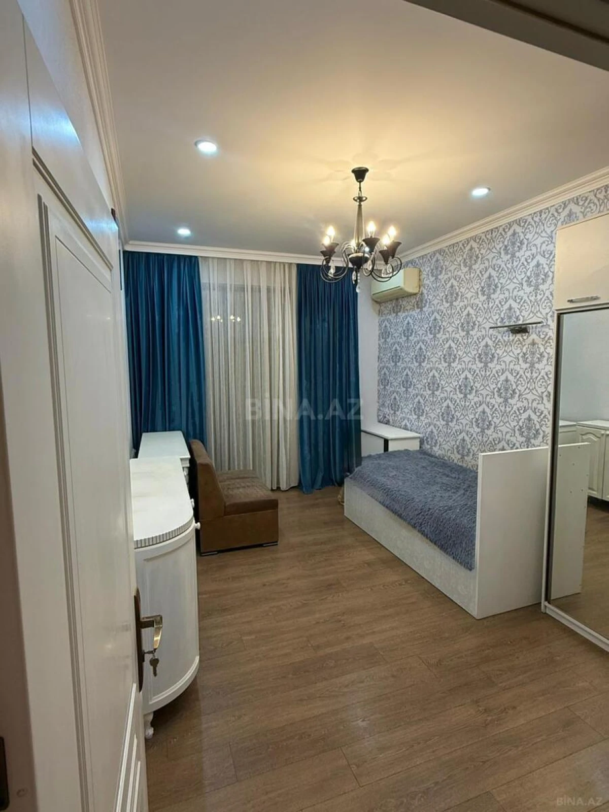 Satılır 4 otaqlı həyət evi 166 m²