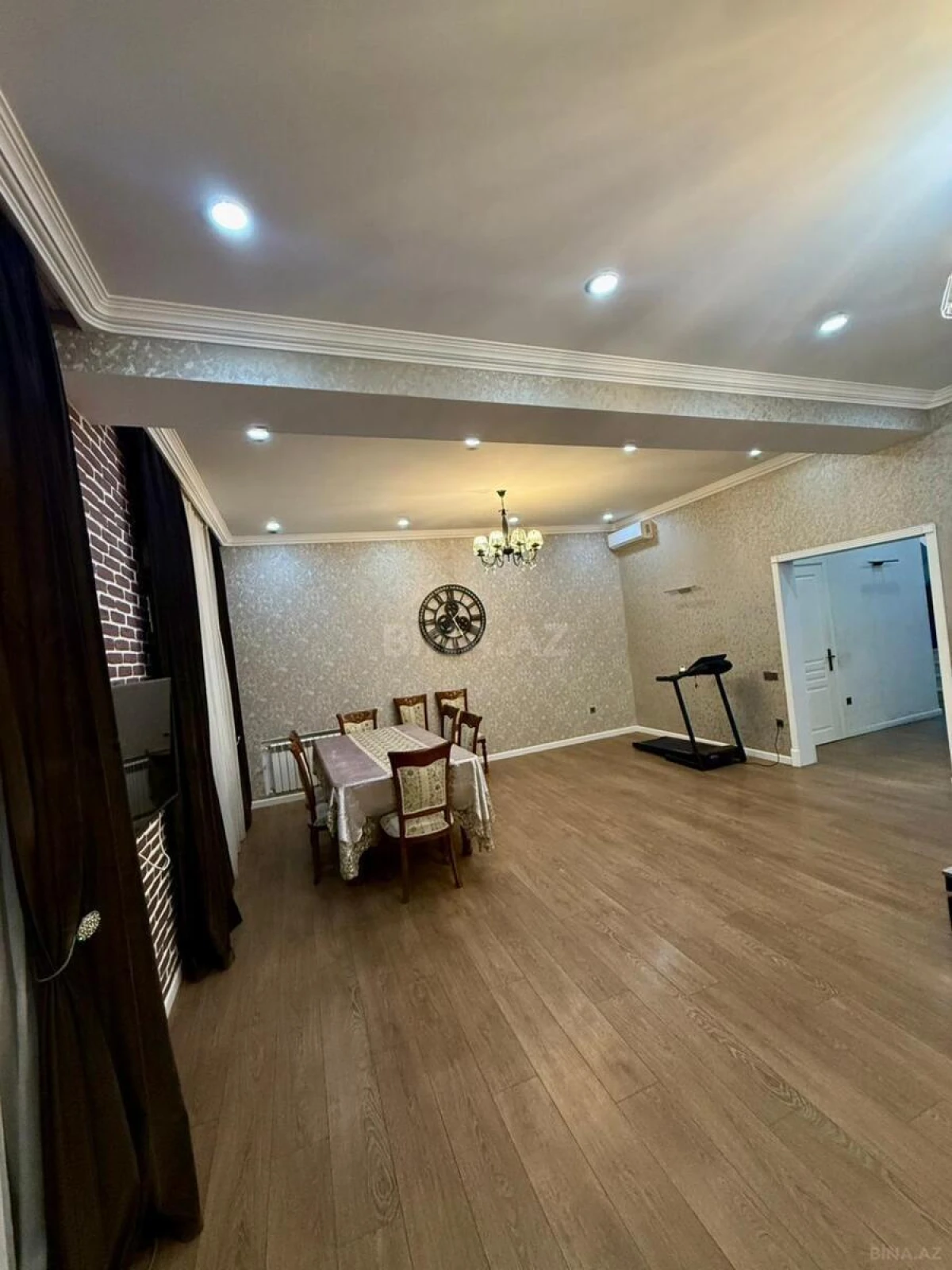 Satılır 4 otaqlı həyət evi 166 m²