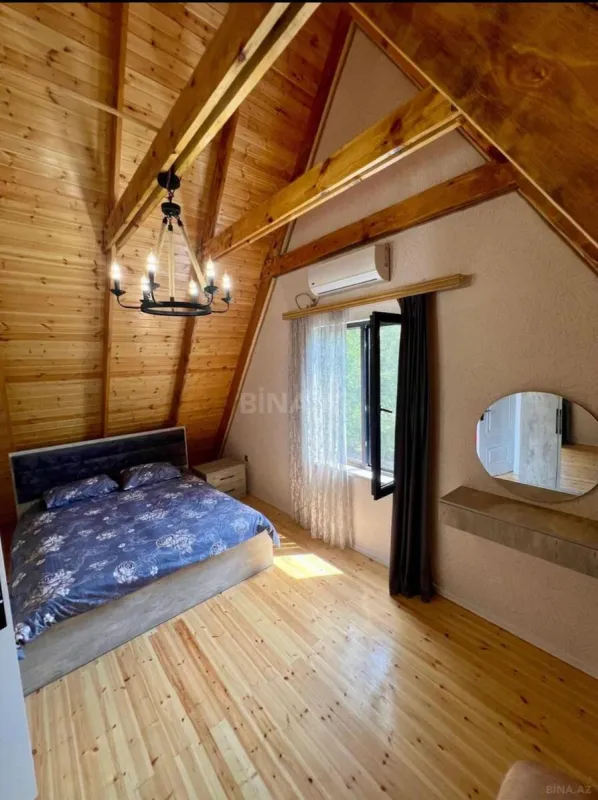 Satılır 5 otaqlı həyət evi 130 m²