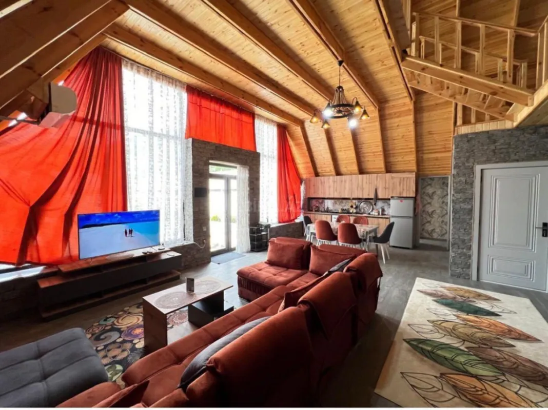 Satılır 5 otaqlı həyət evi 130 m²