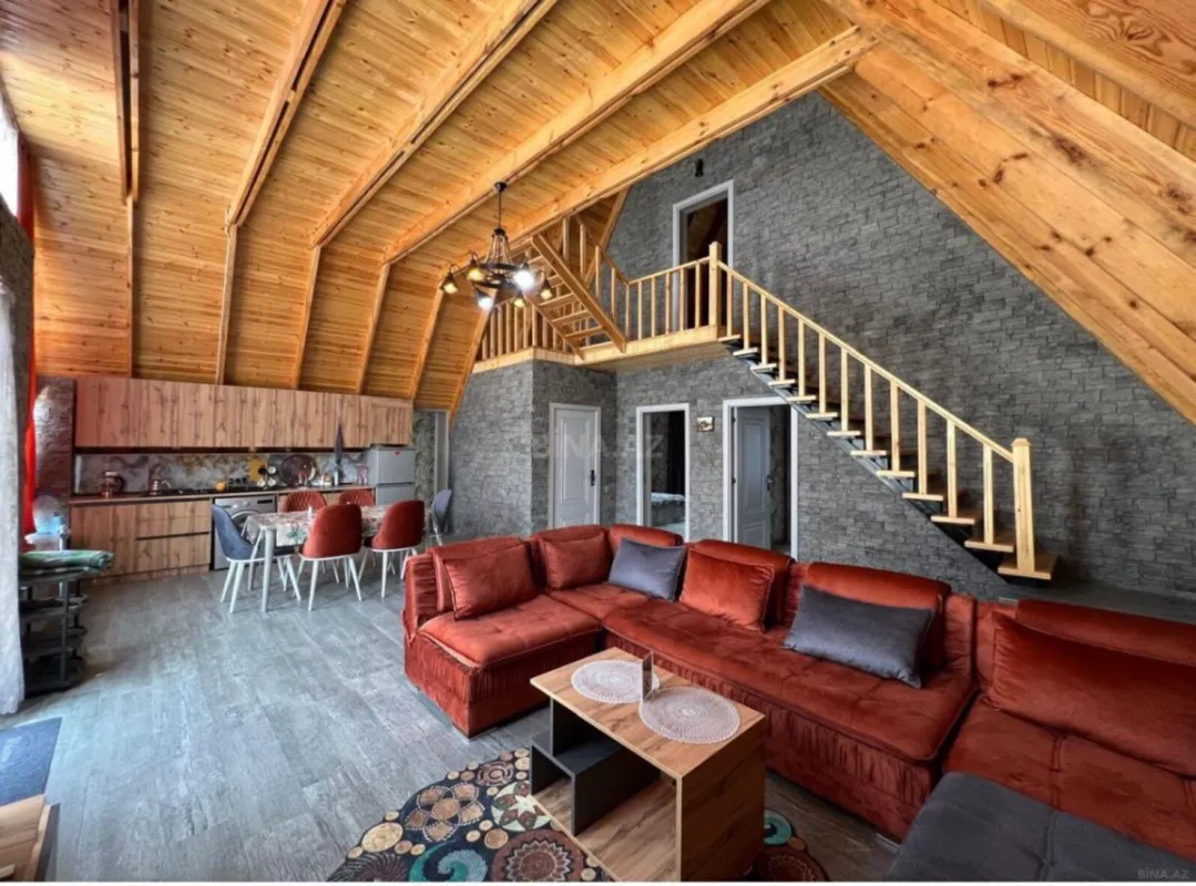 Satılır 5 otaqlı həyət evi 130 m²