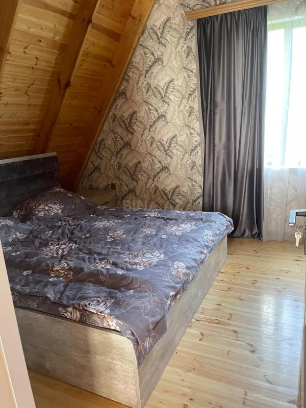 Satılır 5 otaqlı həyət evi 130 m²