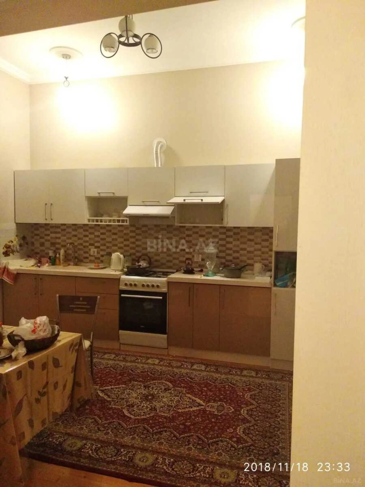 Satılır 6 otaqlı həyət evi 270 m²