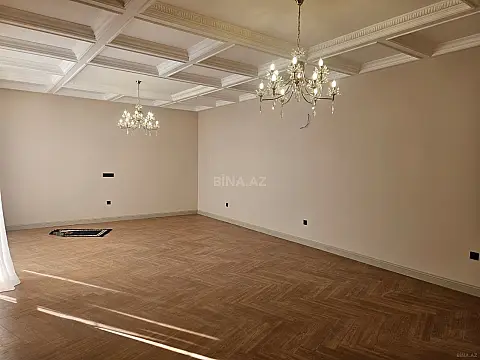 Satılır 5 otaqlı həyət evi 220 m²