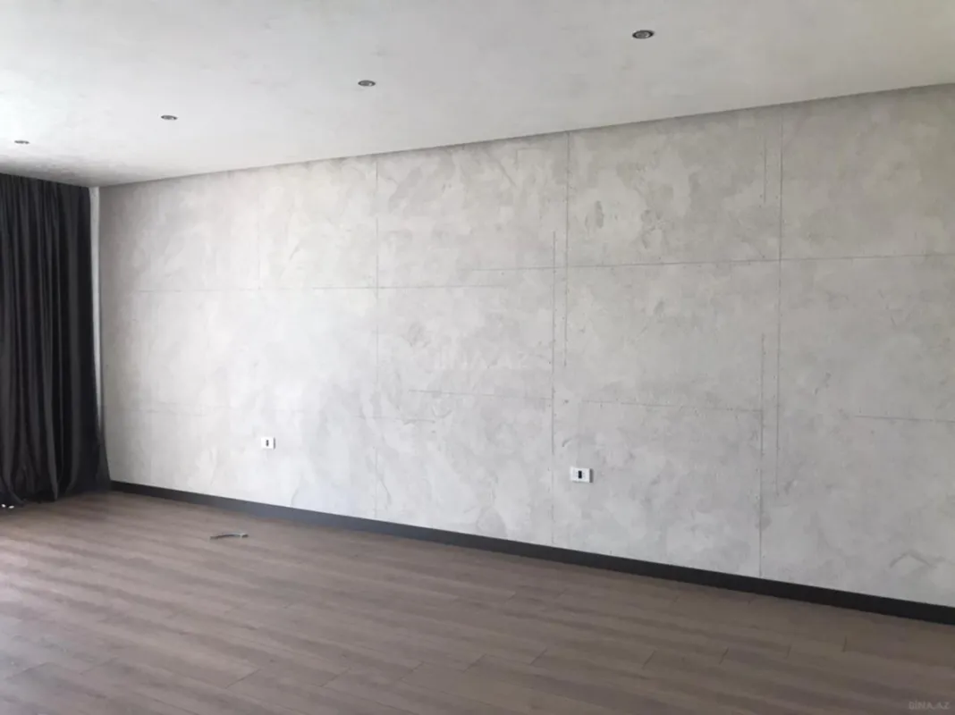 Satılır 6 otaqlı həyət evi 360 m²