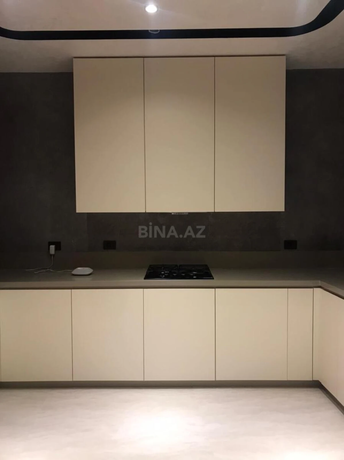 Satılır 6 otaqlı həyət evi 360 m²