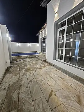 Satılır 4 otaqlı həyət evi 140 m²