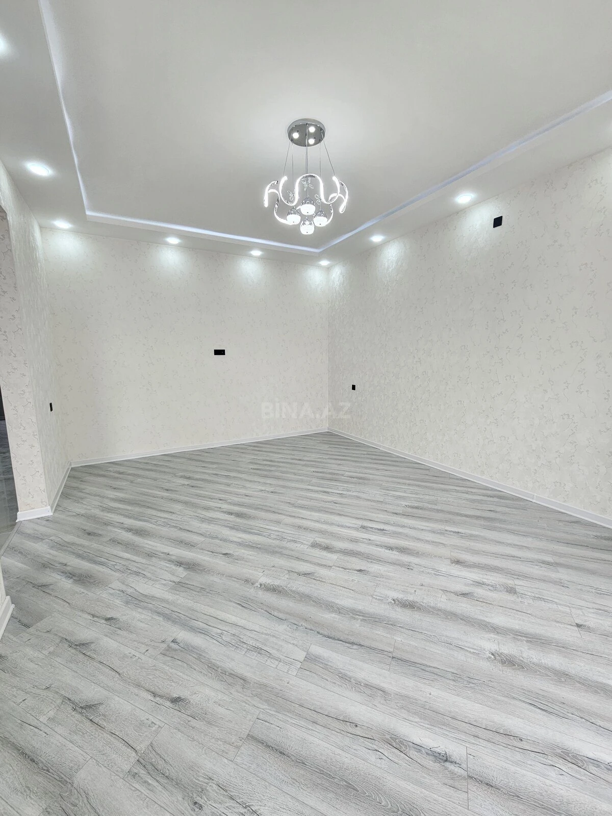 Satılır 4 otaqlı həyət evi 140 m²