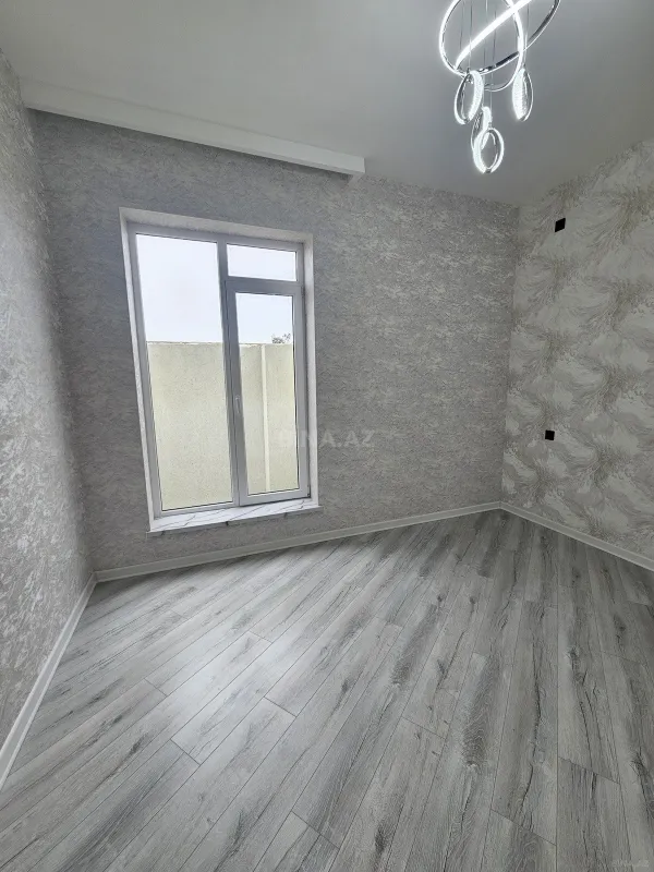 Satılır 4 otaqlı həyət evi 140 m²