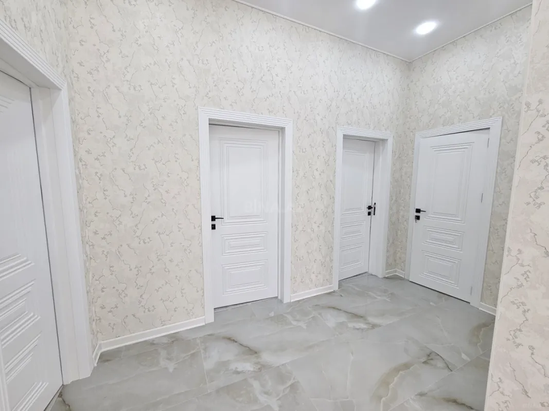 Satılır 4 otaqlı həyət evi 140 m²