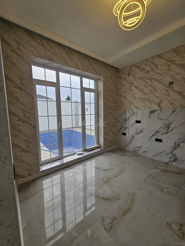 Satılır 4 otaqlı həyət evi 140 m²