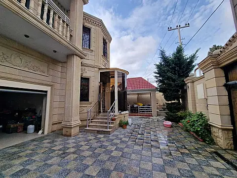 Satılır 5 otaqlı həyət evi 214 m²